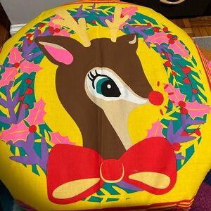 EUC CONDITION LUSH KNOT WRAP: ITS CHRISTMAS DEER